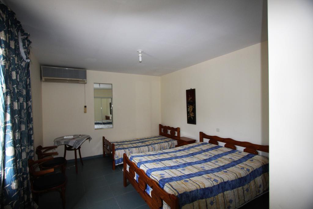Miloi Rooms And Apartments Exterior photo