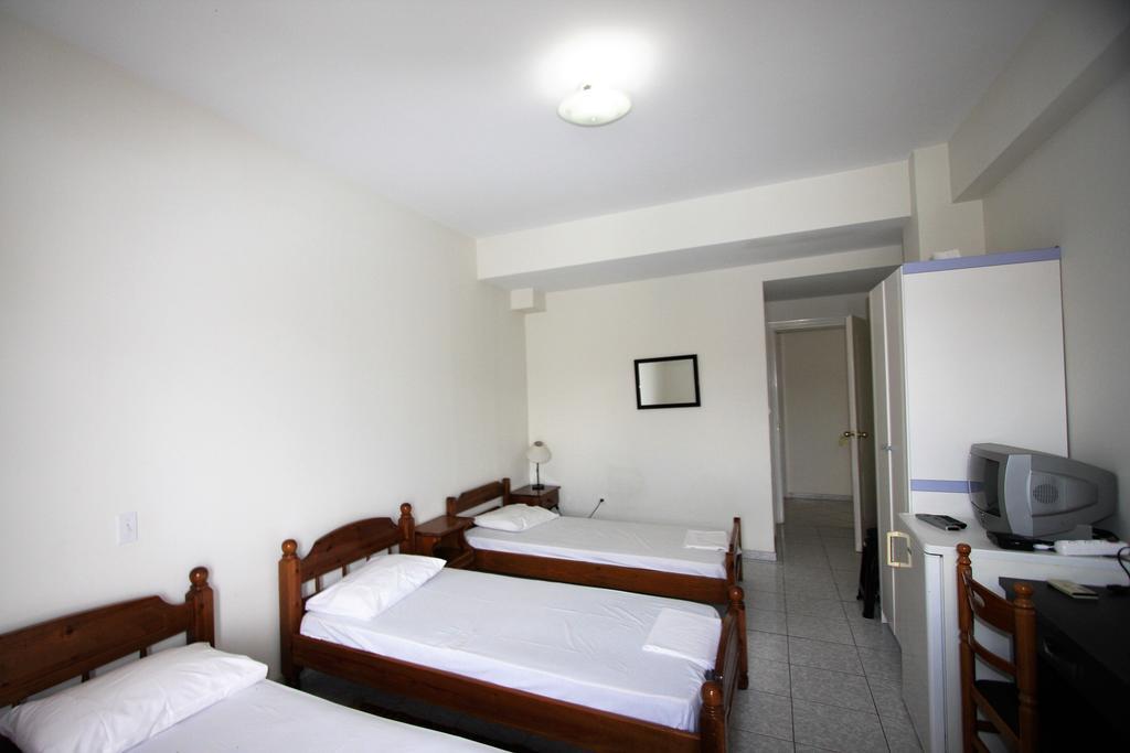 Miloi Rooms And Apartments Exterior photo
