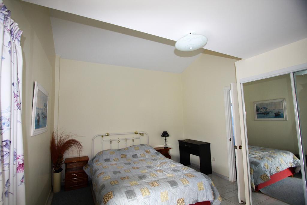 Miloi Rooms And Apartments Exterior photo