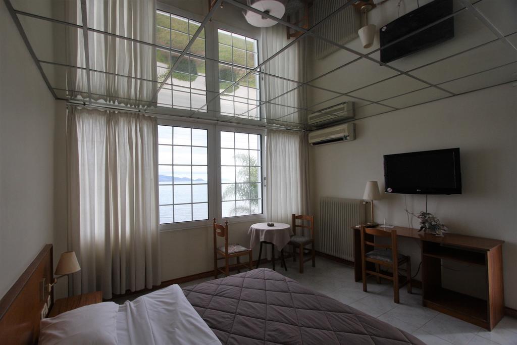 Miloi Rooms And Apartments Exterior photo