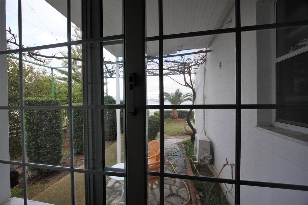 Miloi Rooms And Apartments Exterior photo