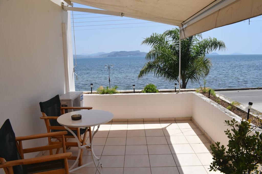 Miloi Rooms And Apartments Exterior photo